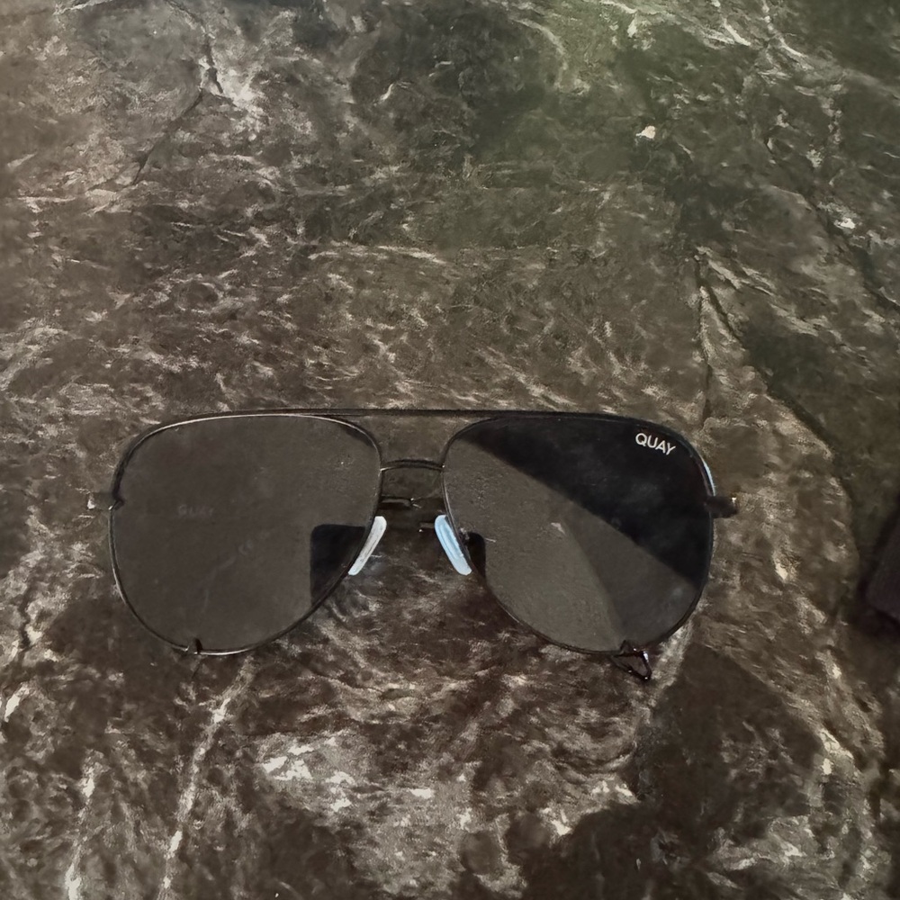Quay Australia Black Aviator Sunglasses